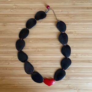 Hart necklace